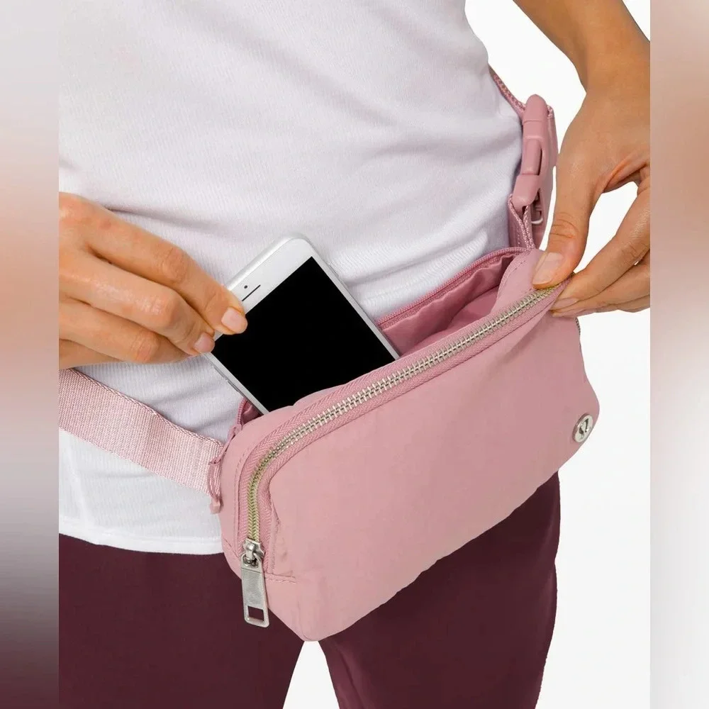 ๐๐ OG Lululemon Everywhere Belt Bag - Pink Taupe - Picture 8 of 9